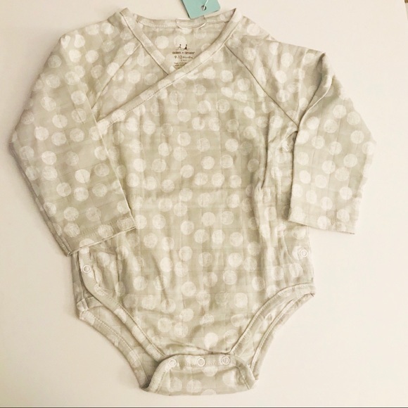 NWT ADEN AND ANAIS MUSLIN BODYSUIT ROMPERS 9-12M - Picture 5 of 14